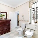 Sol Apartment