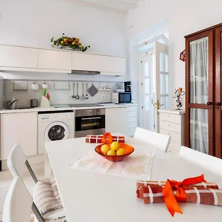 Apartman Sol *